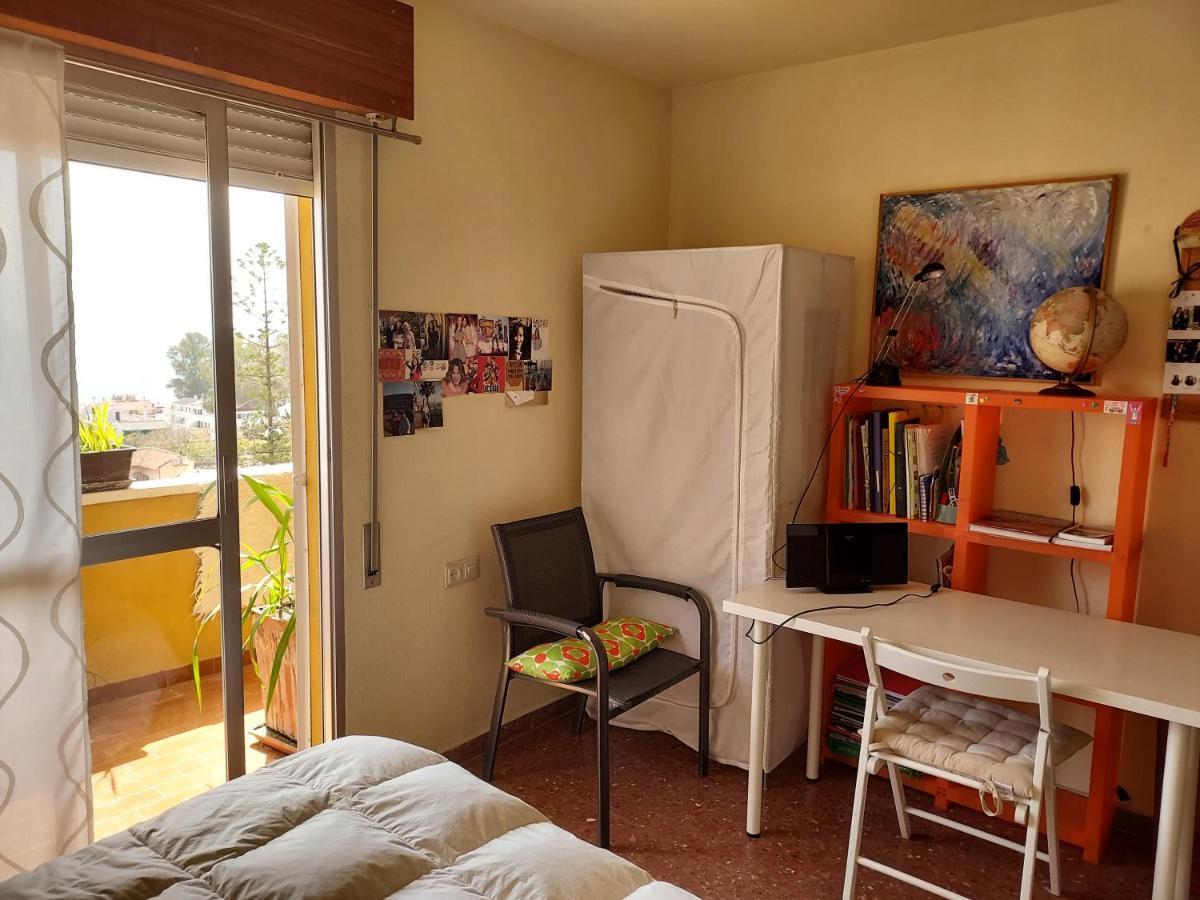 מאלגה Pedregalejo Room מראה חיצוני תמונה